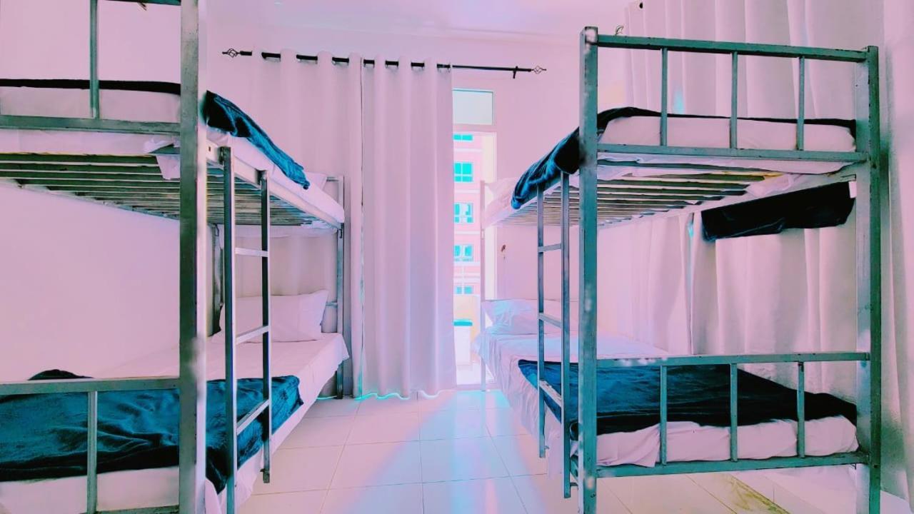 Call Us Дубай Экстерьер фото