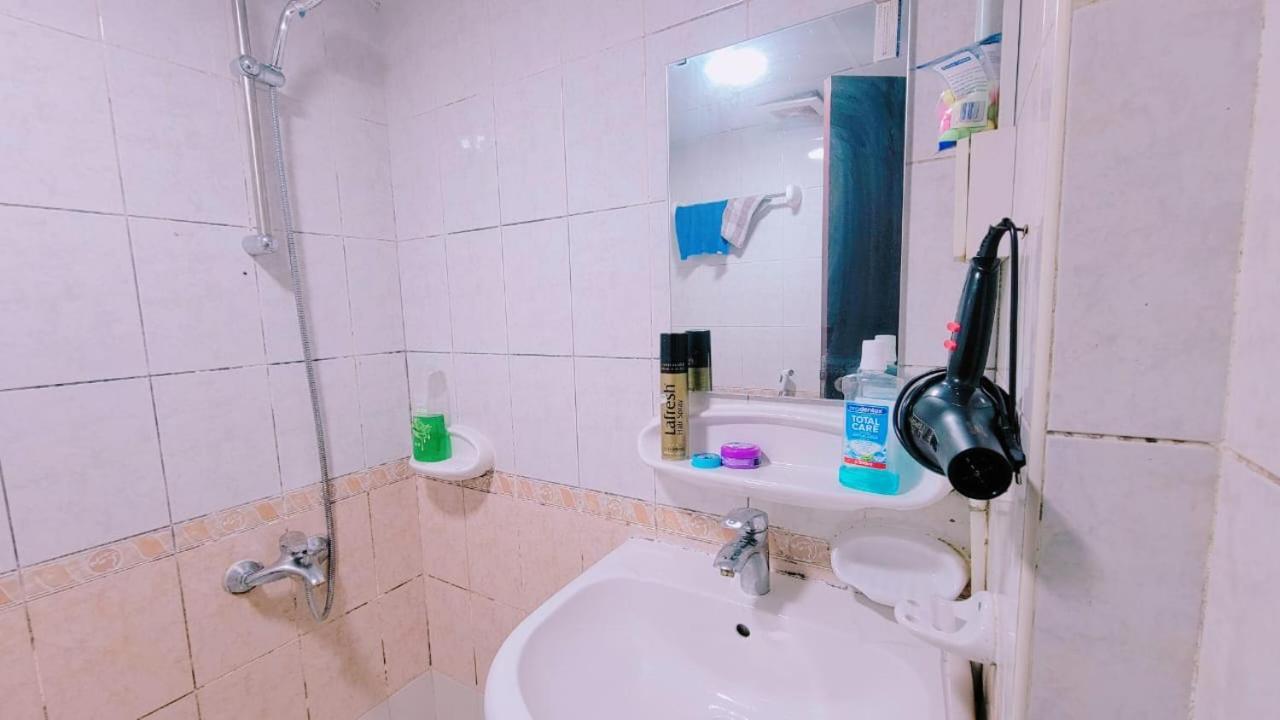 Call Us Дубай Экстерьер фото